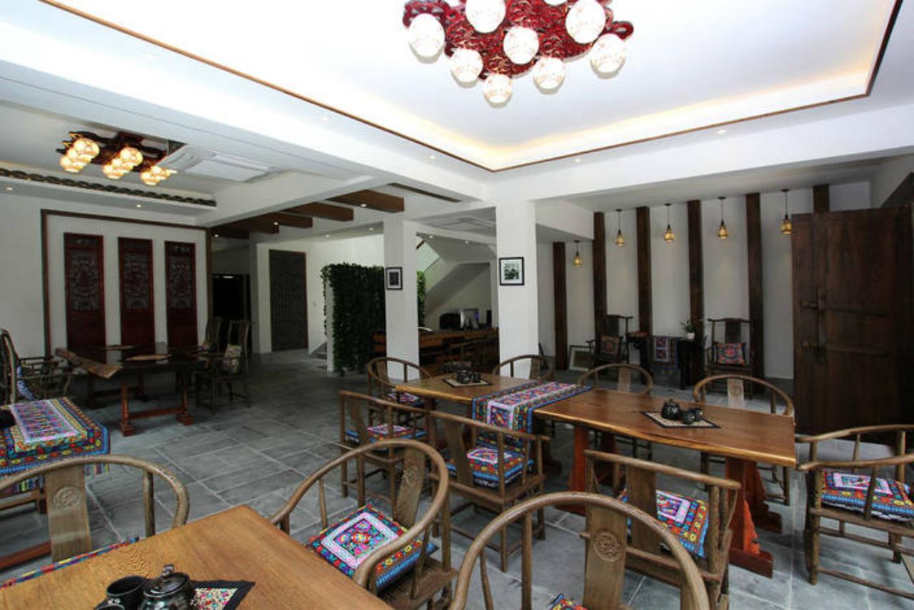 The Flower Hotel Гуейлин Екстериор снимка